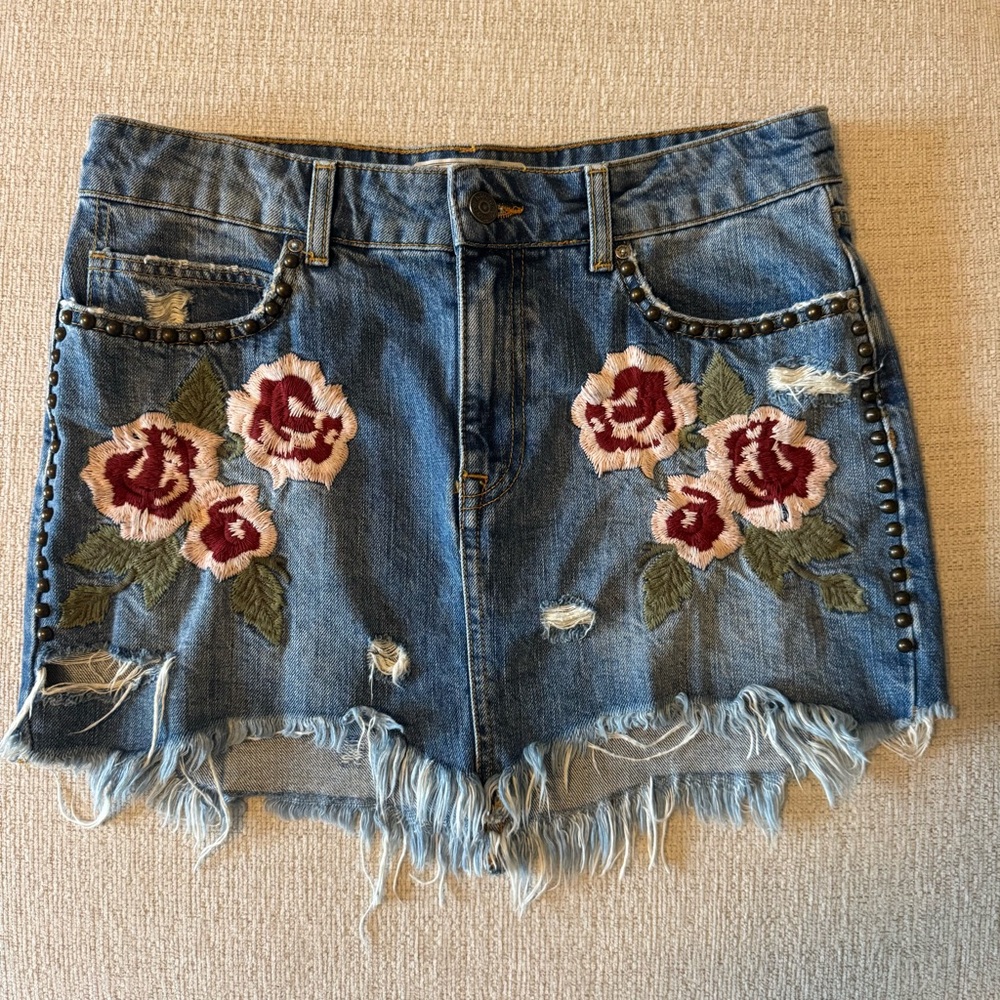 Free People Denim Mini Skirt with Floral Embroidery Size 28